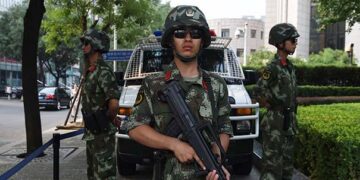 Chinese nationals jailed in South Africa over kidnapping and forced labour of Malawians – BBC