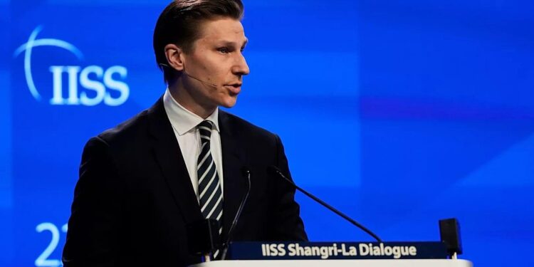 Europe needs a ‘sense of urgency’ on defence, Finland’s defence minister says – Euronews.com