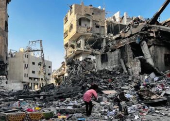 ‘Possibility’ for more strikes in Gaza, Israeli official says – Middle East Eye