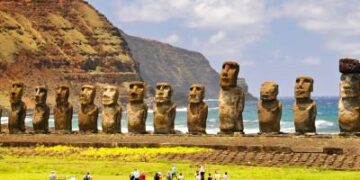 Is this the end for Easter Island’s moai statues? – BBC