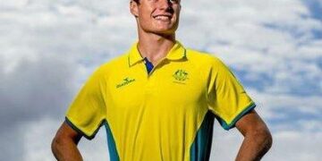 Australia’s Matt Hauser wins world triathlon title with emotional victory on home soil – The Guardian