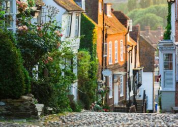 Hawaii Unites Florida, Nevada, California, Puerto Rico, Guam, American Samoa, Northern Mariana Islands as US Independence Day Trip Surges, New Update You Need To Know – Travel And Tour World