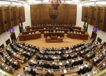 Slovak court sentences poet that shot PM to 21 years for ‘terror attack’ – Al Jazeera