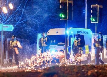 Police begin fireworks crackdown after violent Bonfire Night attacks – BBC