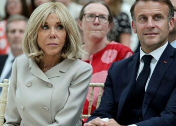 Ten people go on trial in Paris over sexist cyber-harassment of Brigitte Macron – France 24