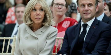 Ten people go on trial in Paris over sexist cyber-harassment of Brigitte Macron – France 24