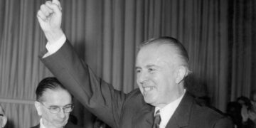 Praise for ‘Hero’ Dictator Hoxha Sparks Outrage in Albania – Balkan Insight
