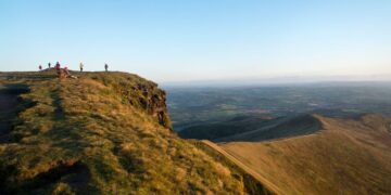 Right to Roam: In Scotland, Hikers Can Go Anywhere – Backpacker Magazine