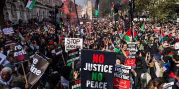 Pro-Palestinian protesters march to stadium before Norway’s 5-0 World Cup qualifying win over Israel – CNN