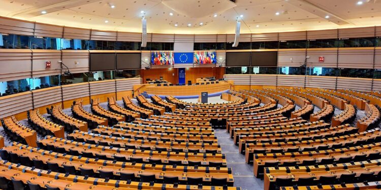 EU Parliament demands changes to von der Leyen’s budget proposal, document reveals – politico.eu