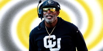 Deion Sanders Had a Touching Reunion With Former West Virginia Great Noel Devine – Sports Illustrated