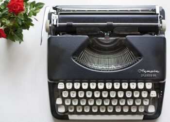 Imprisoned Polish-Belarusian journalist given top honor – TVP World