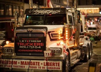 ISWAP ambushes Nigerian military convoy, reportedly kidnaps general, kills soldiers – Premium Times Nigeria