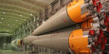 Poland sets up first-ever military satellite launch – Defense News