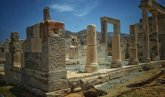 New Excavations Reveal 150,000-Year-Old Tools and Jewelry in Morocco Cave – GreekReporter.com