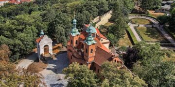 Petrino Entering Rare Air Beside Chad Morris Is Last Straw as Illusion Goes Up in Smoke – Best of Arkansas Sports