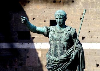 Ukraine identifies Russian commander accused of mass murder in Bucha – CNN