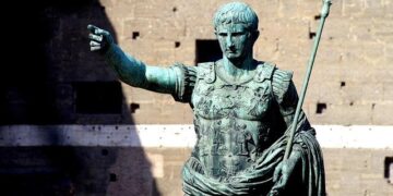 Ukraine identifies Russian commander accused of mass murder in Bucha – CNN