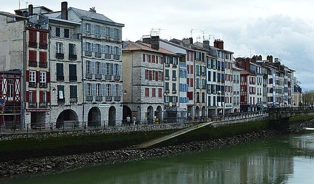 Amir sends congratulations to President of Bosnia and Herzegovina – The Peninsula Qatar