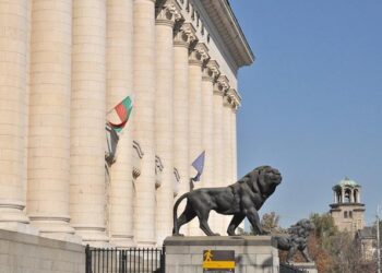 Bulgaria has one month of gasoline supplies as US sanctions loom, state reserve agency says – Reuters