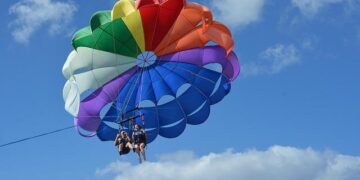 How One Trip To Hawaii Made Me Fall For Adventure – Travel Noire