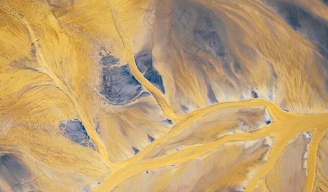 Tears and celebration: Nukutere honours its 2025 top achievers – Cook Islands News