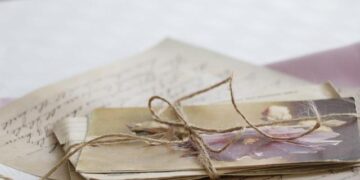 The Two-Decade Fight for Two Letters on the Internet (Published 2024) – The New York Times