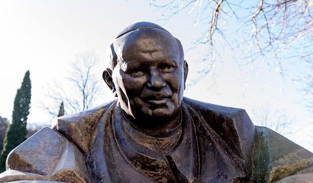 Pope Leo XIV visits Carmelite Sisters in Harissa, Lebanon – Vatican News