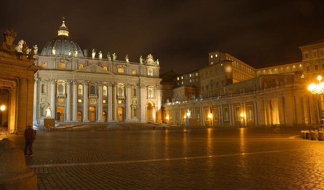 St. Edmund’s Friendsgiving Table Doubles in Size in San Marino – Outlook Newspapers