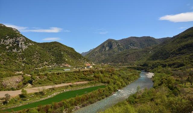 Think-tanks say Albania’s rapid EU momentum at risk without deeper reforms – IntelliNews