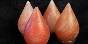 Pakistan’s former intelligence chief sentenced to 14 years in prison – AsiaNews