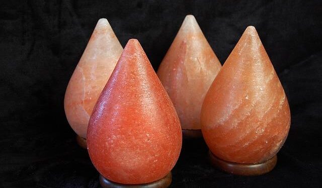 Pakistan’s former intelligence chief sentenced to 14 years in prison – AsiaNews