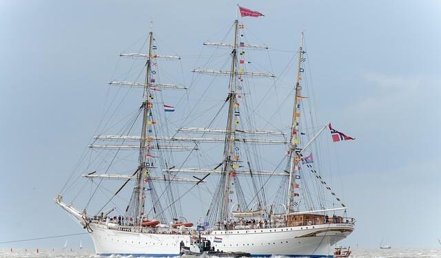 In the depths of the ocean, a new contest between the US and China emerges – The Guardian