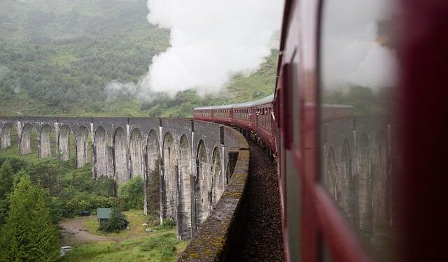 I went to Scotland for the first time. There are 6 items I’m glad I packed and 4 I wish I had brought. – Business Insider