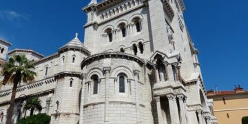 Archbishop: Fr. Luis Camacho to appeal ruling that would strip him of priest status – guampdn.com