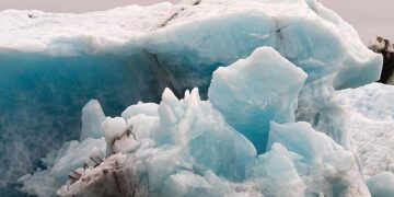 After visiting 2 of Iceland’s famous lagoons, there’s only one I’d return to on future trips – Business Insider