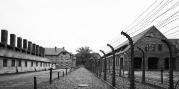 Burke signs $400m deal to deport hundreds of former detainees to Nauru – Australian Broadcasting Corporation