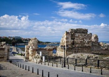 Bulgaria Embraces the Euro with Nearly One Million Card and ATM Transactions in Just 48 Hour – Novinite.com