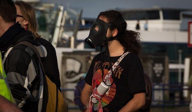 Romanians mount mass protests over judicial corruption – Al Jazeera