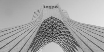 Report: Over 200 Dead In Tehran As Regime Forces Open Fire On Protesters – i24NEWS