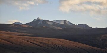 Blue Ridge Arrives in Nouméa, New Caledonia – cpf.navy.mil