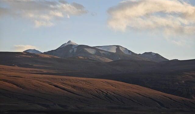 Blue Ridge Arrives in Nouméa, New Caledonia – cpf.navy.mil