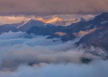 Russia Watches Closely as Trump Sets Sights on Greenland’s Riches