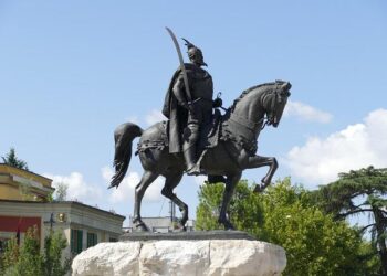 Albanian Banks Brace for Rising Bad Loans: Implications for the Economy Ahead