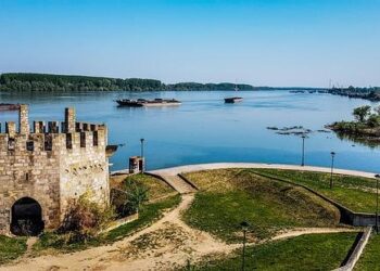 Vučić Holds Onto Hope for a Brighter Future