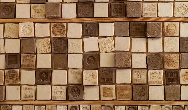 Mastering the Craft: The Art of Handmade Creations in a Modern World