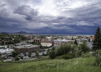 Honoring Saint Helena: The First Pilgrim of the Holy Land and Her Lasting Spiritual Impact