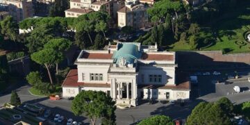 Vatican Official Calls Out Minneapolis Violence as ‘Unacceptable