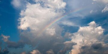 Algeria Takes a Bold Step: Airspace Shut to Emirati Flights!