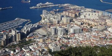 Severe Weather Disrupts Shipping: Gibraltar and Algeciras Ports Shut Down